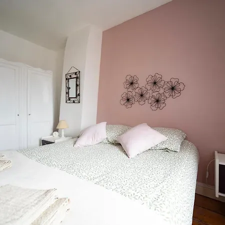 Escapade Au Roc De Picchu * אטרטאט